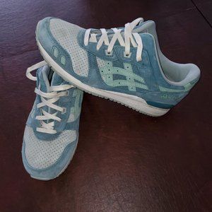 Asics Gel LYTE Size 10